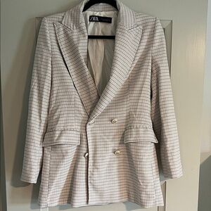 Zara Checkered Blazer in Cream and Brown